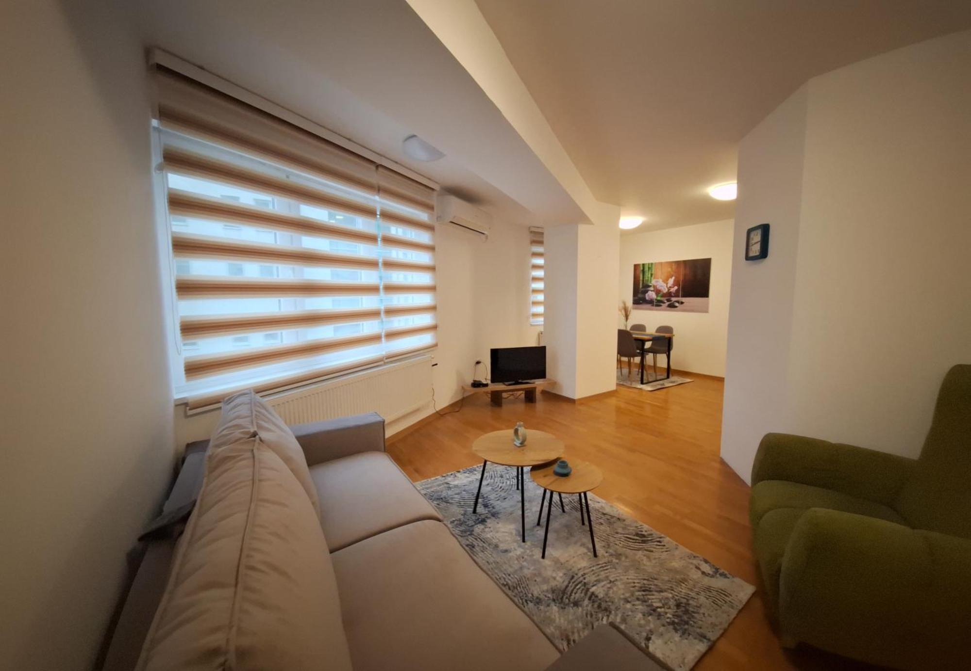 Modern Living * Σκόπια