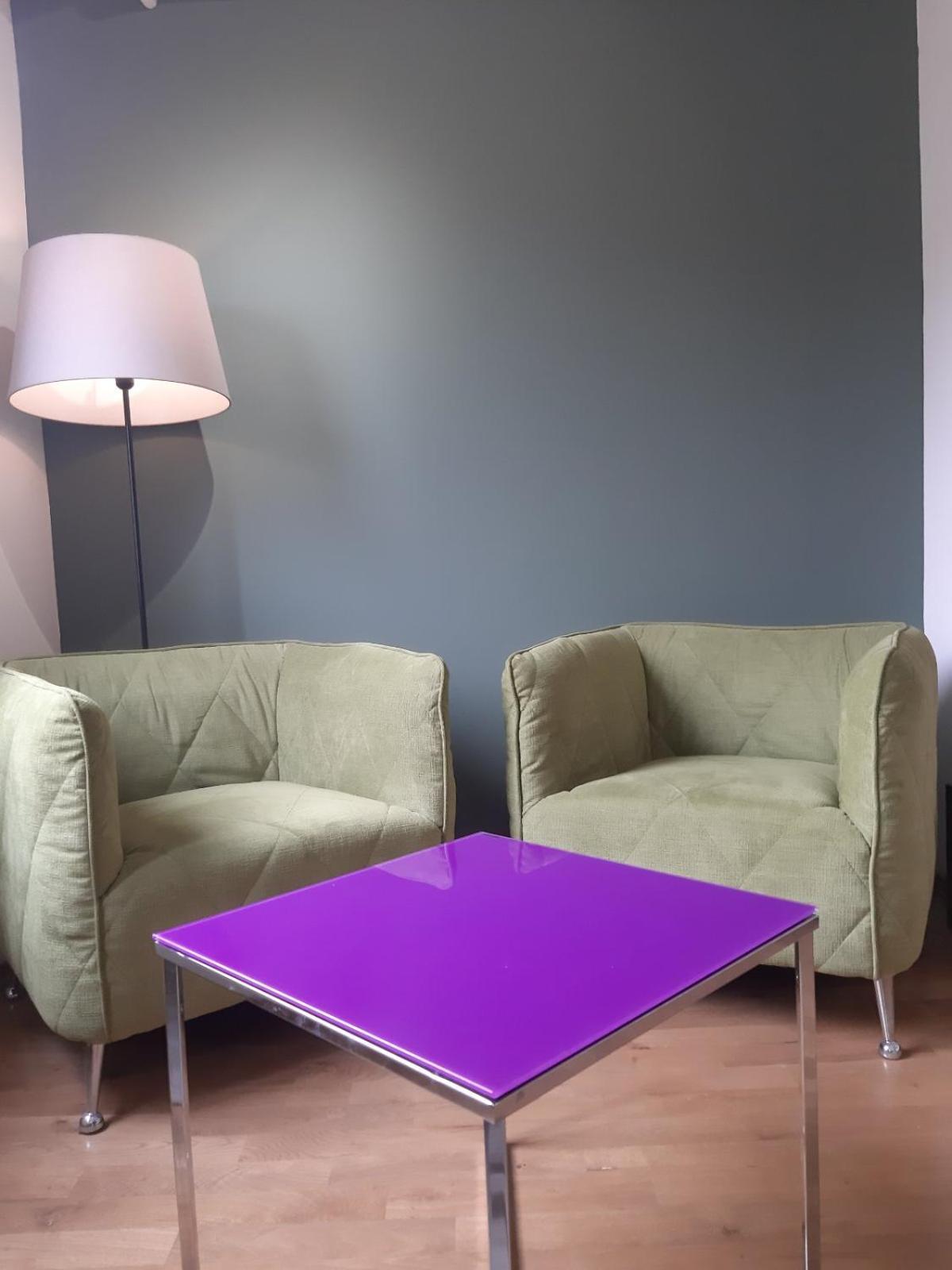 Modern Living *